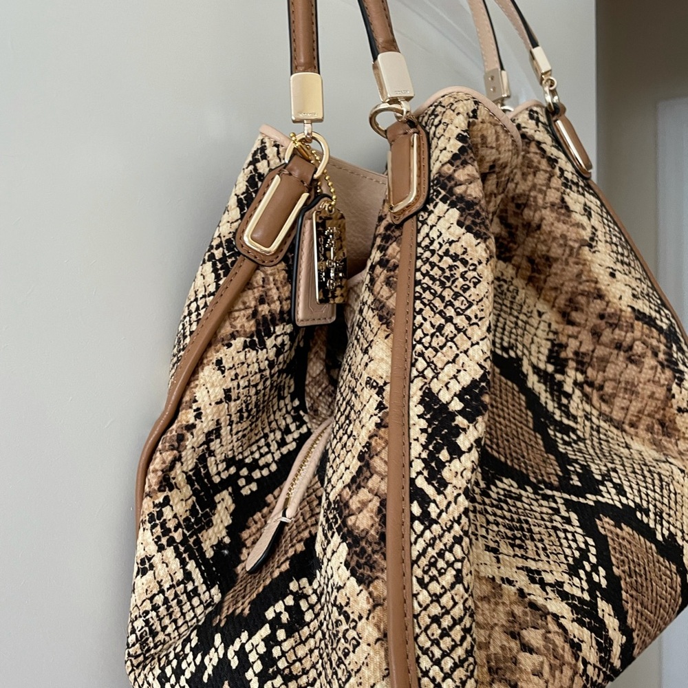Coach bag
